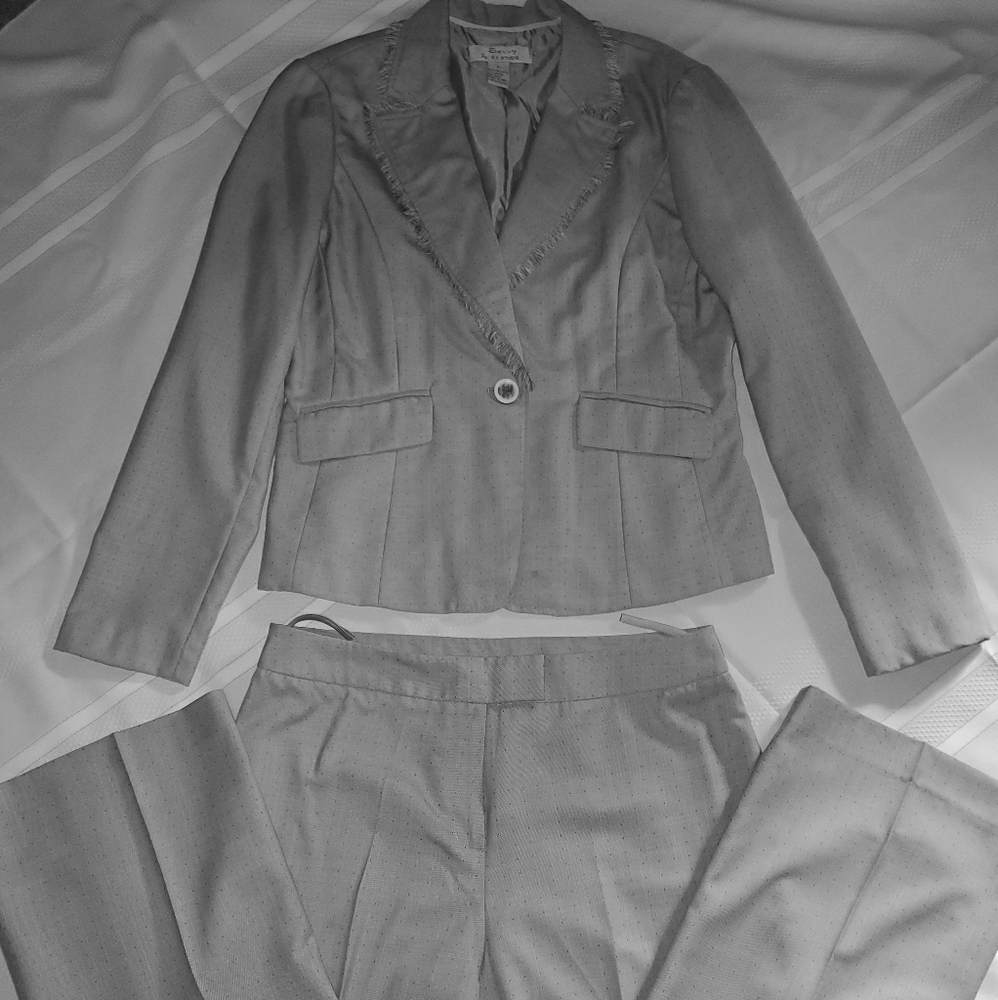 Savvy by Dt Studio Women's pant suit